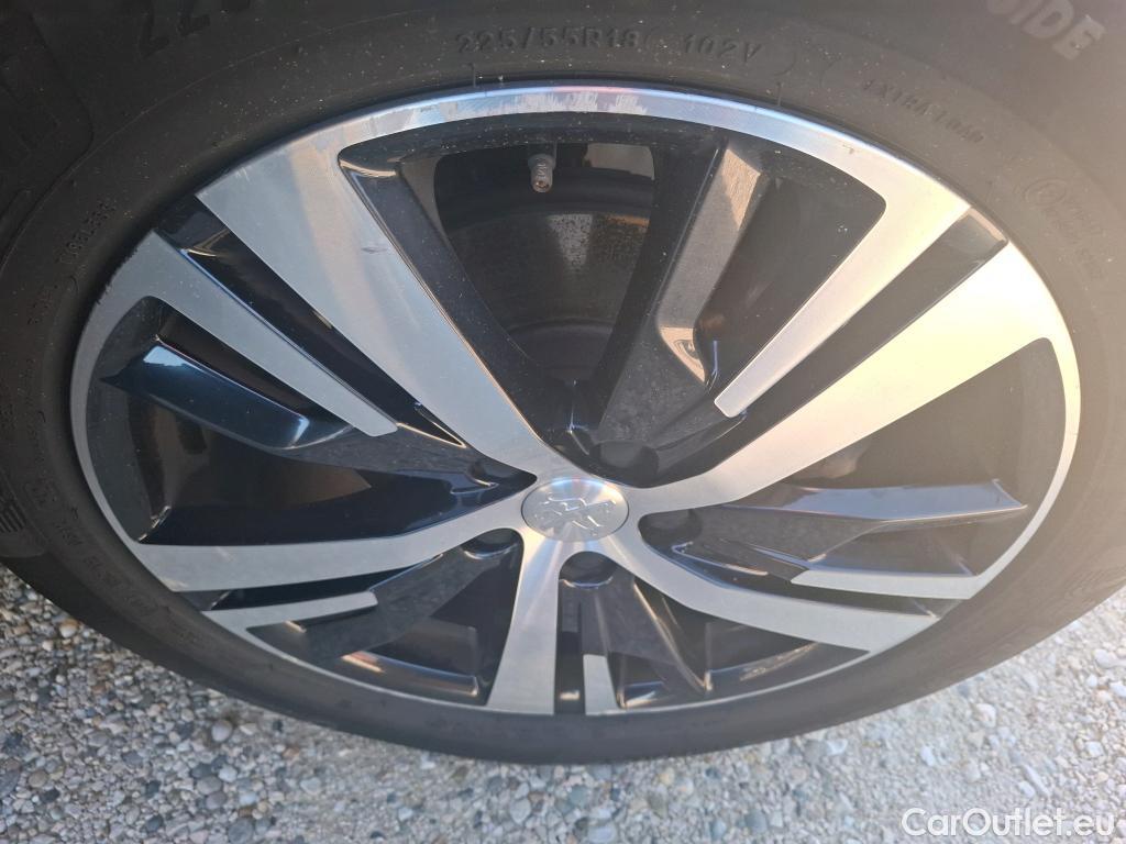  Peugeot  3008  GT Line 1.5 HDi 130CV BVA8 E6dT #19