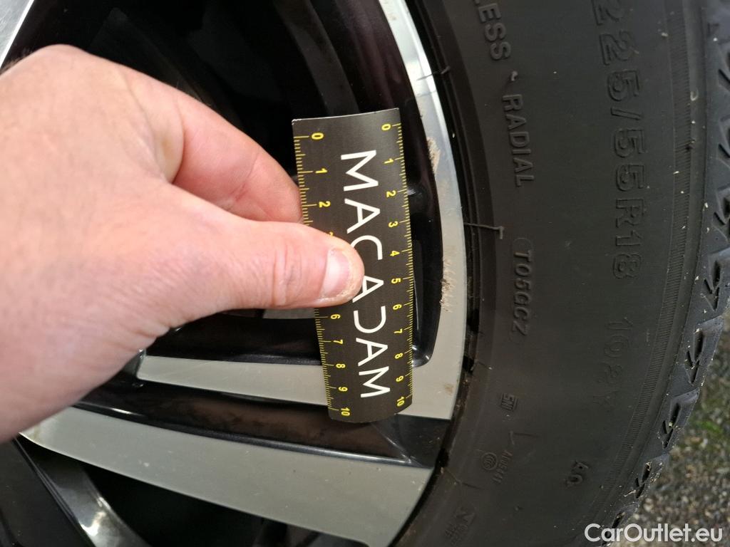  Peugeot  5008  Allure Business 1.5 HDi 130CV BVA8 7 Sieges E6d #23