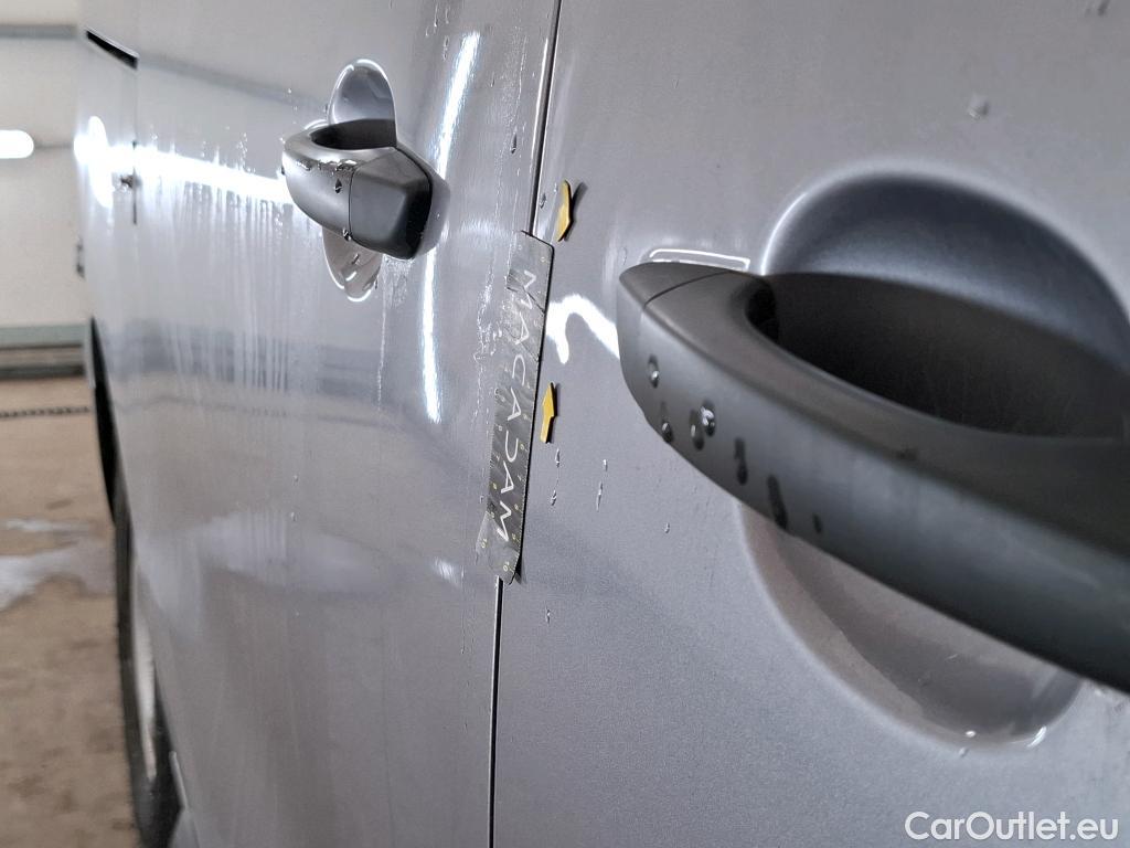  Peugeot  Expert  Fourgon Asphalt L3 2.0 HDi 120CV BVA8 E6d #69