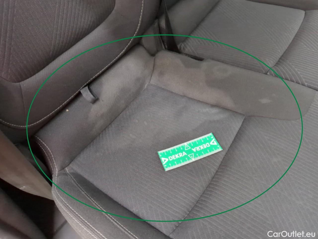  Renault  Trafic RENAULT  / 2019 / 4P / Fourgon tole FG GCF L1H1 1200 Energy dCi 145 BVA #1