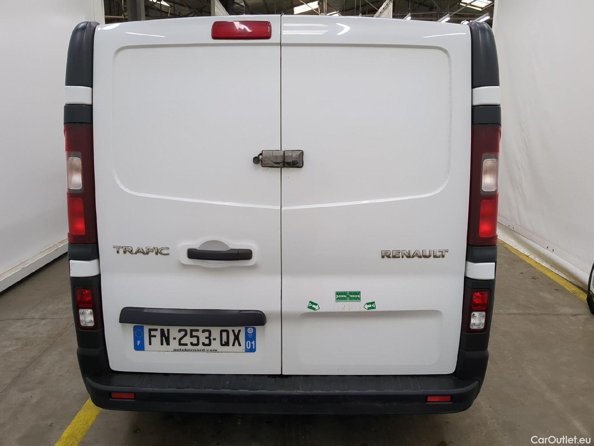  Renault  Trafic RENAULT  / 2019 / 4P / Fourgon tole FG GCF L1H1 1200 Energy dCi 145 BVA #12