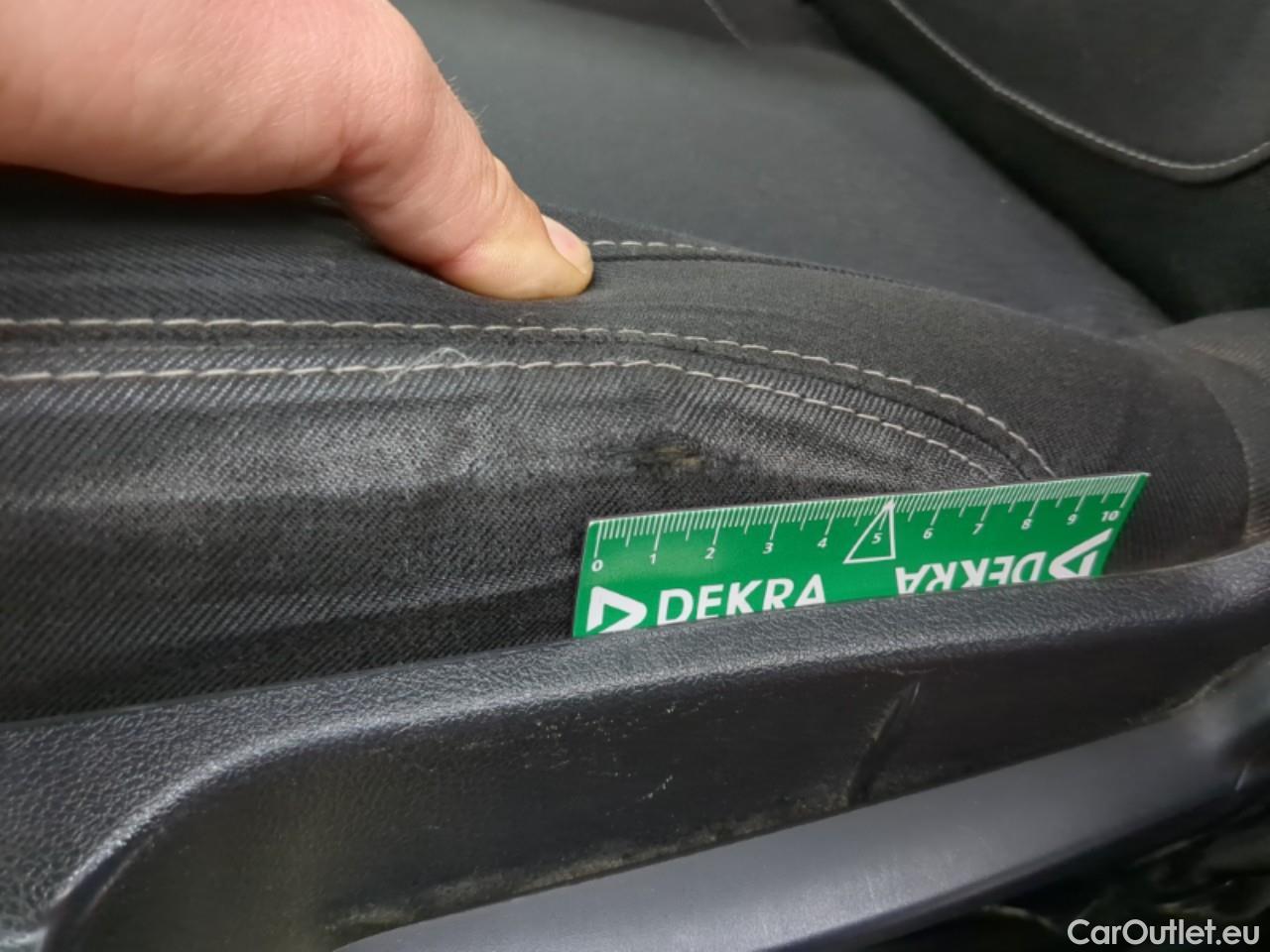  Renault  Trafic RENAULT  / 2019 / 4P / Fourgon tole FG GCF L1H1 1200 Energy dCi 145 BVA #5