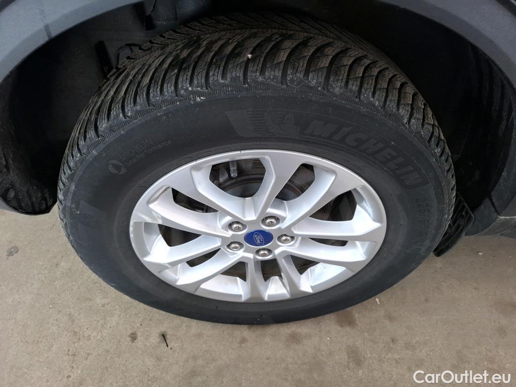  Ford  Kuga  Titanium Hybrid 2.5 190CV BVA6 E6dT #1