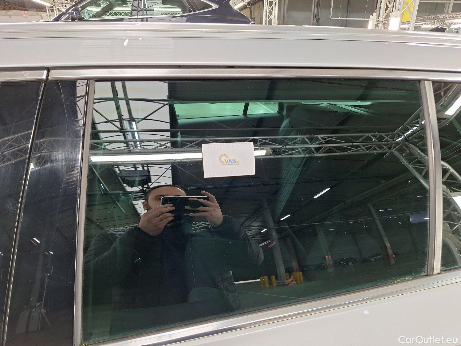  Skoda  Octavia Skoda,  Combi '20, Skoda  Combi 2.0 CRTDI 110kW DSG7 Style 5d #52