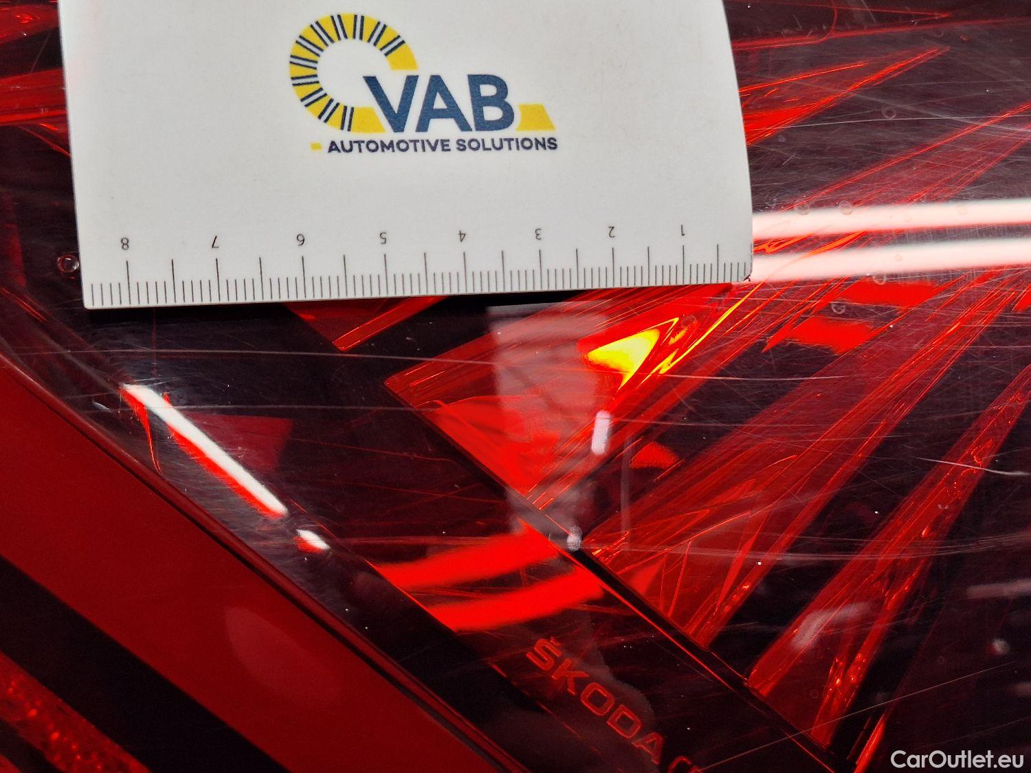  Skoda  Octavia Skoda,  Combi '20, Skoda  Combi 2.0 CRTDI 110kW DSG7 Style 5d #47