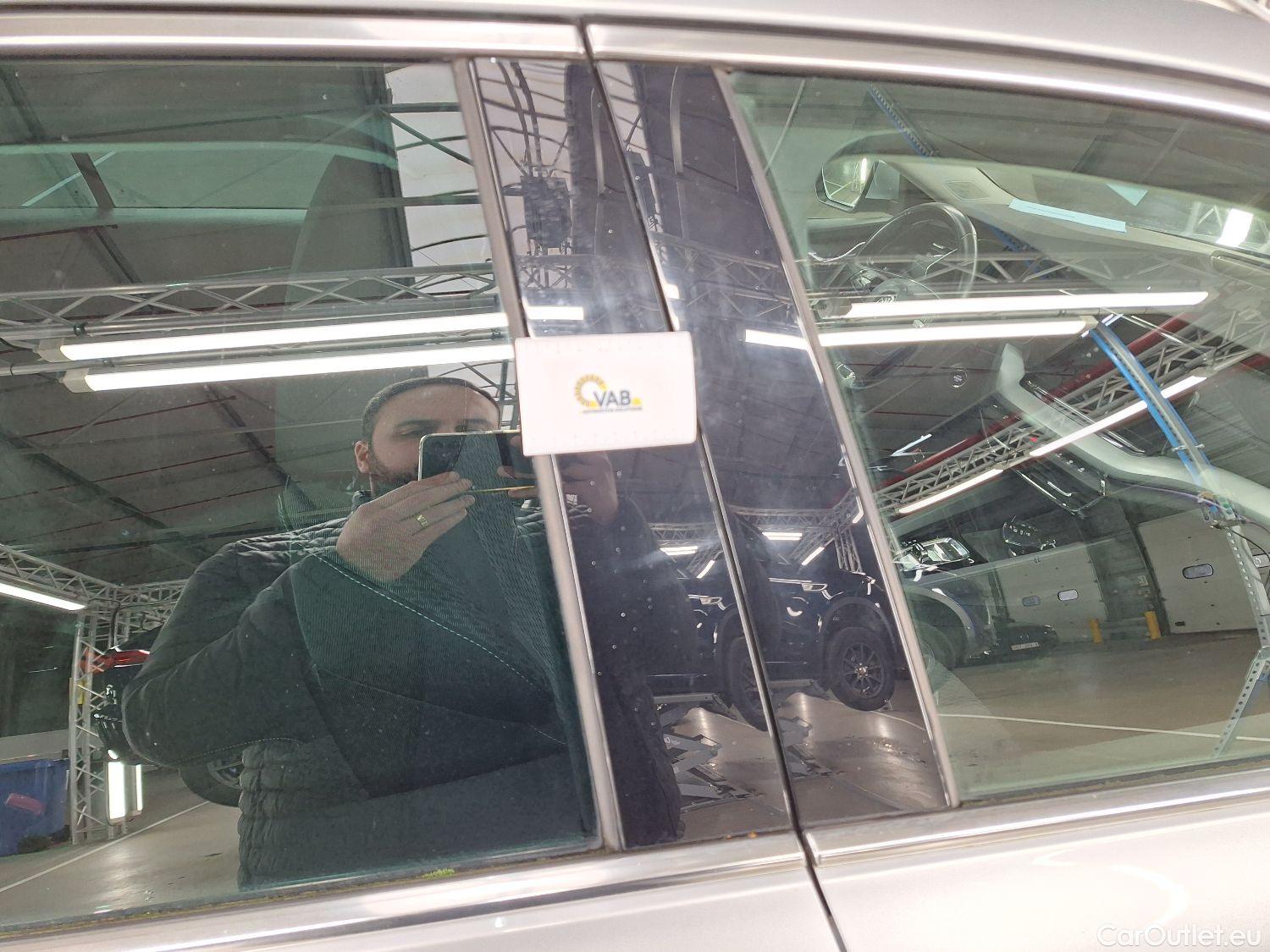  Skoda  Octavia Skoda,  Combi '20, Skoda  Combi 2.0 CRTDI 110kW DSG7 Style 5d #37