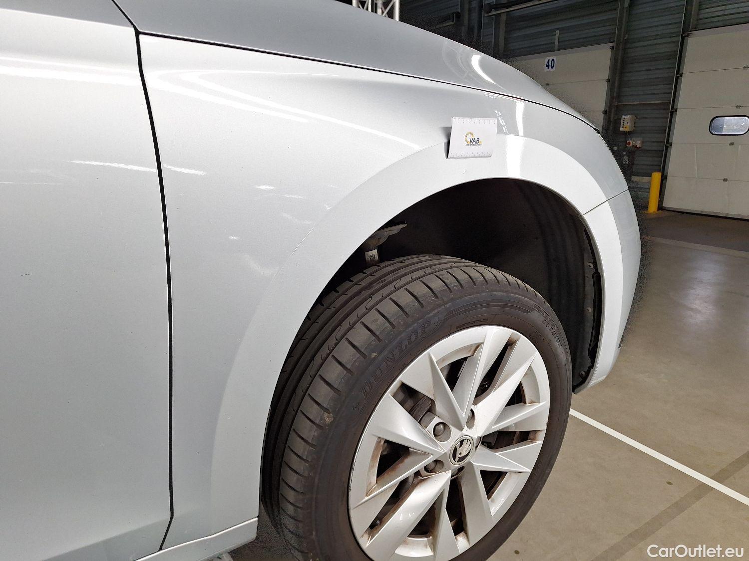  Skoda  Octavia Skoda,  Combi '20, Skoda  Combi 2.0 CRTDI 110kW DSG7 Style 5d #25