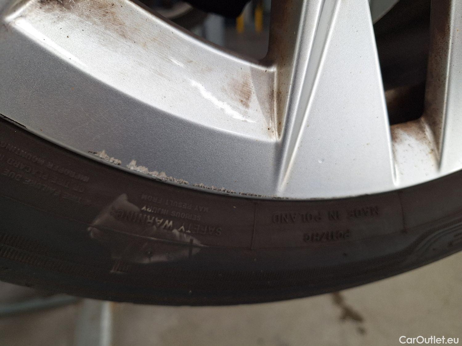  Skoda  Octavia Skoda,  Combi '20, Skoda  Combi 2.0 CRTDI 110kW DSG7 Style 5d #3