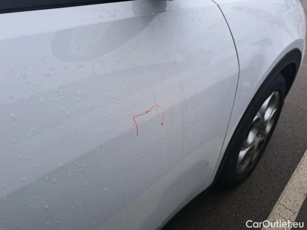  Alfa Romeo  TONALE Alfa Romeo  / 2022 / 5P / todoterreno 1.5 MHEV GASOLINA 130 CV SPRINT FWD #5