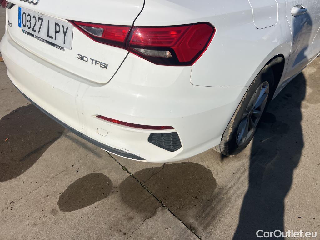  Audi  A3 AUDI  / 2020 / 4P / sedán Sedan 30 TFSI 81kW (110CV) S tronic #24
