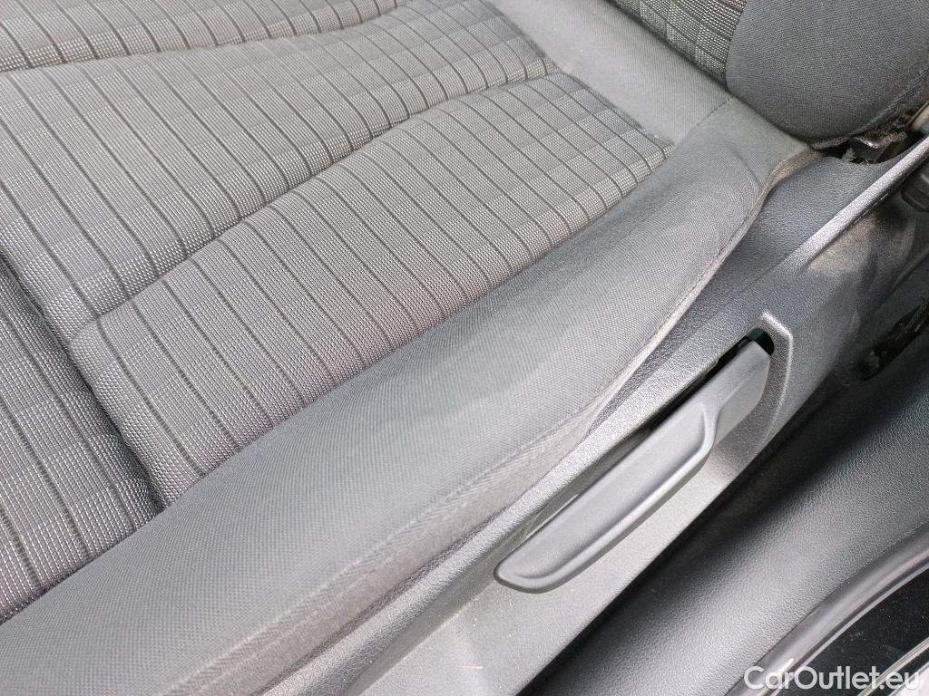  Audi  A3 AUDI  5p 3G berlina con portón sport edition 2.0 TDI S tronic Sportback #6