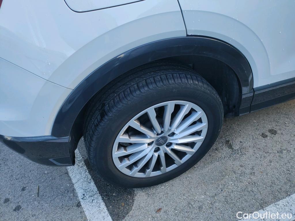  Audi  Q2 AUDI  / 2016 / 5P / todoterreno Design 30 TFSI 85kW (116CV) #19