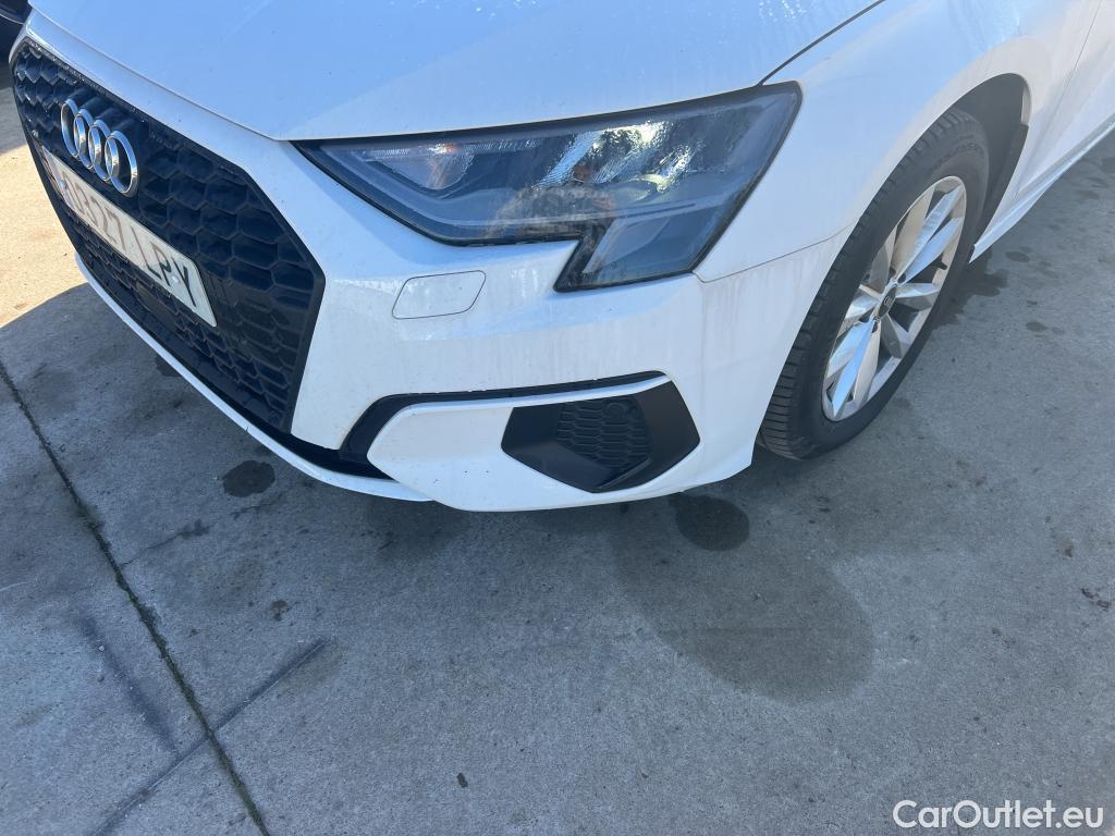 Audi  A3 AUDI  / 2020 / 4P / sedán Sedan 30 TFSI 81kW (110CV) S tronic #19