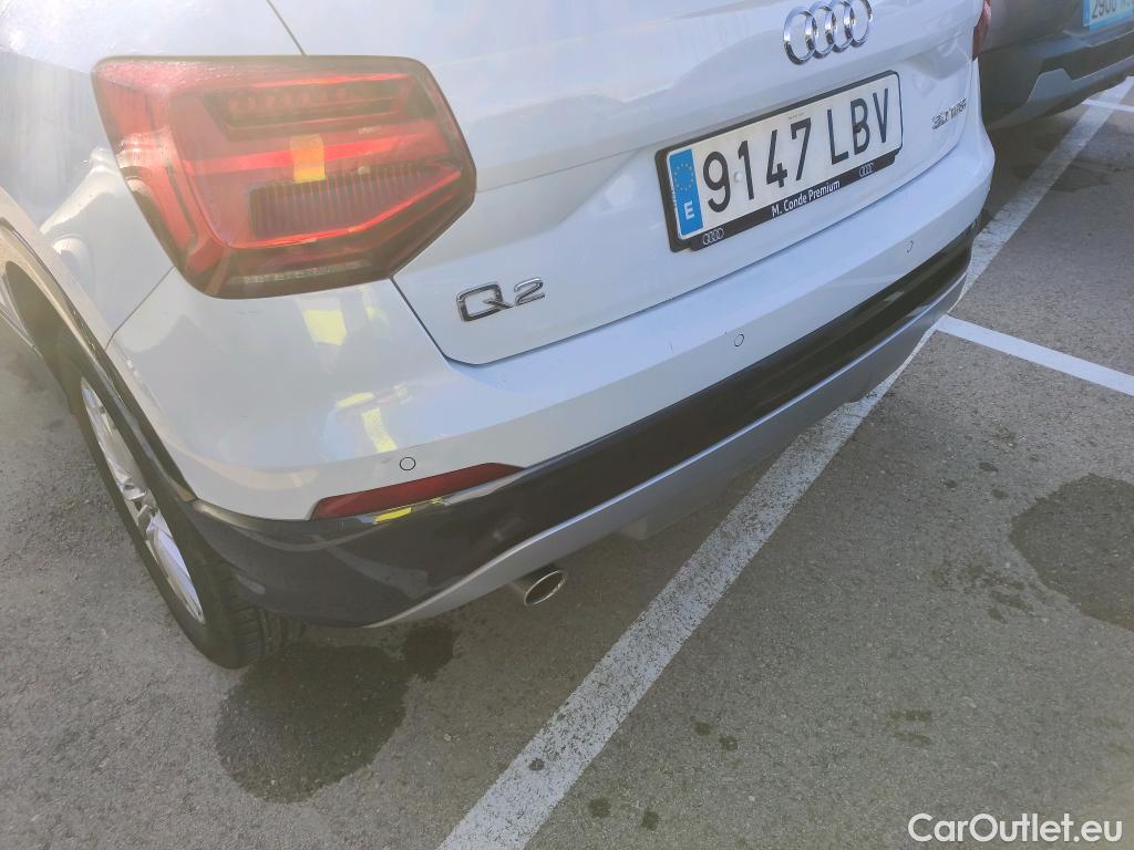  Audi  Q2 AUDI  / 2016 / 5P / todoterreno Design 30 TFSI 85kW (116CV) #17