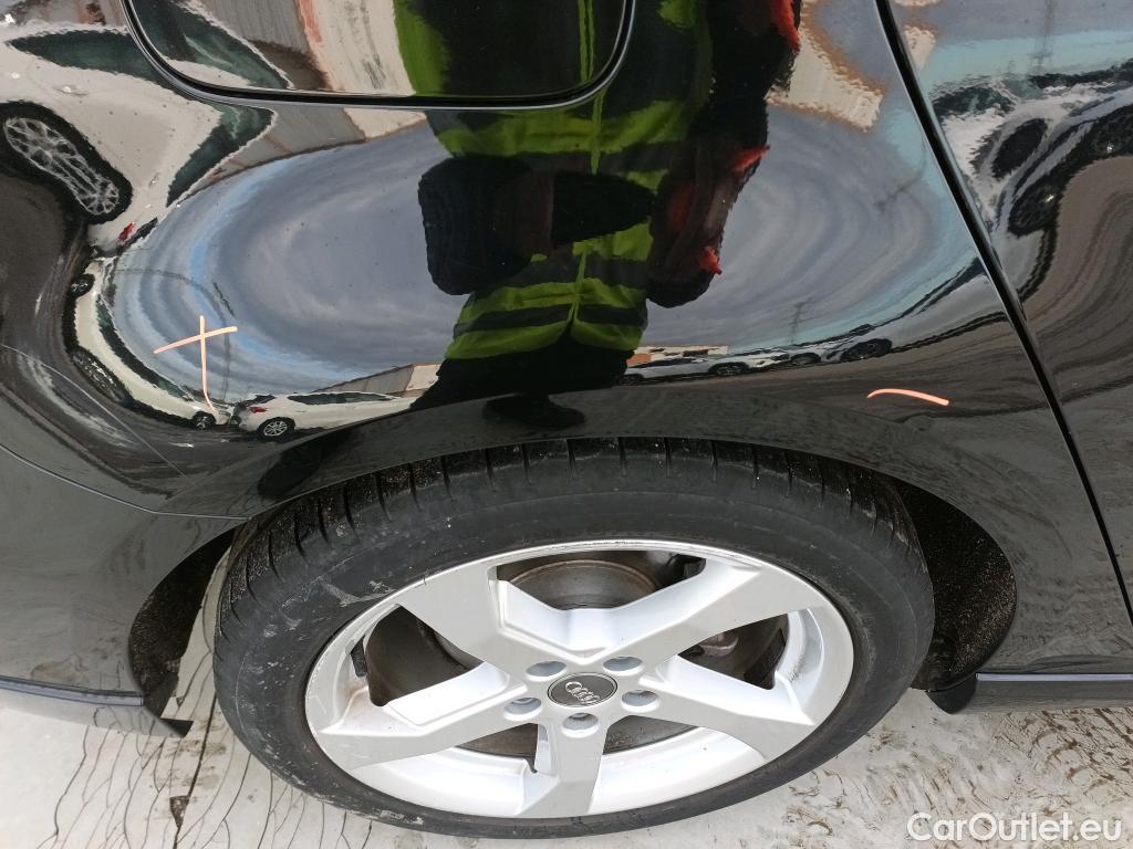  Audi  A3 AUDI  5p 3G berlina con portón sport edition 2.0 TDI S tronic Sportback #10