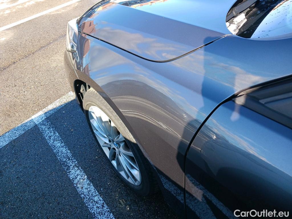  Bmw  Serie 1 BMW  / 2019 / 5P / berlina con portón 118i #7