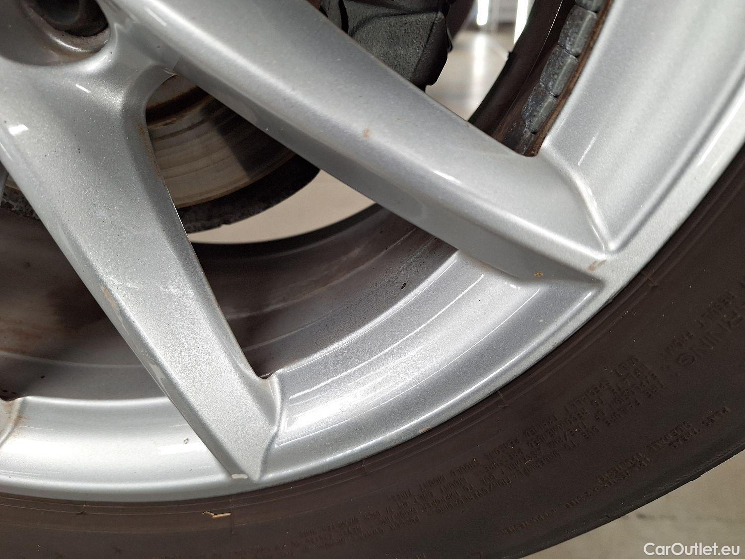  Bmw  X1 BMW,  FL'19, BMW  sDrive18iA (100 kW) 5d #12