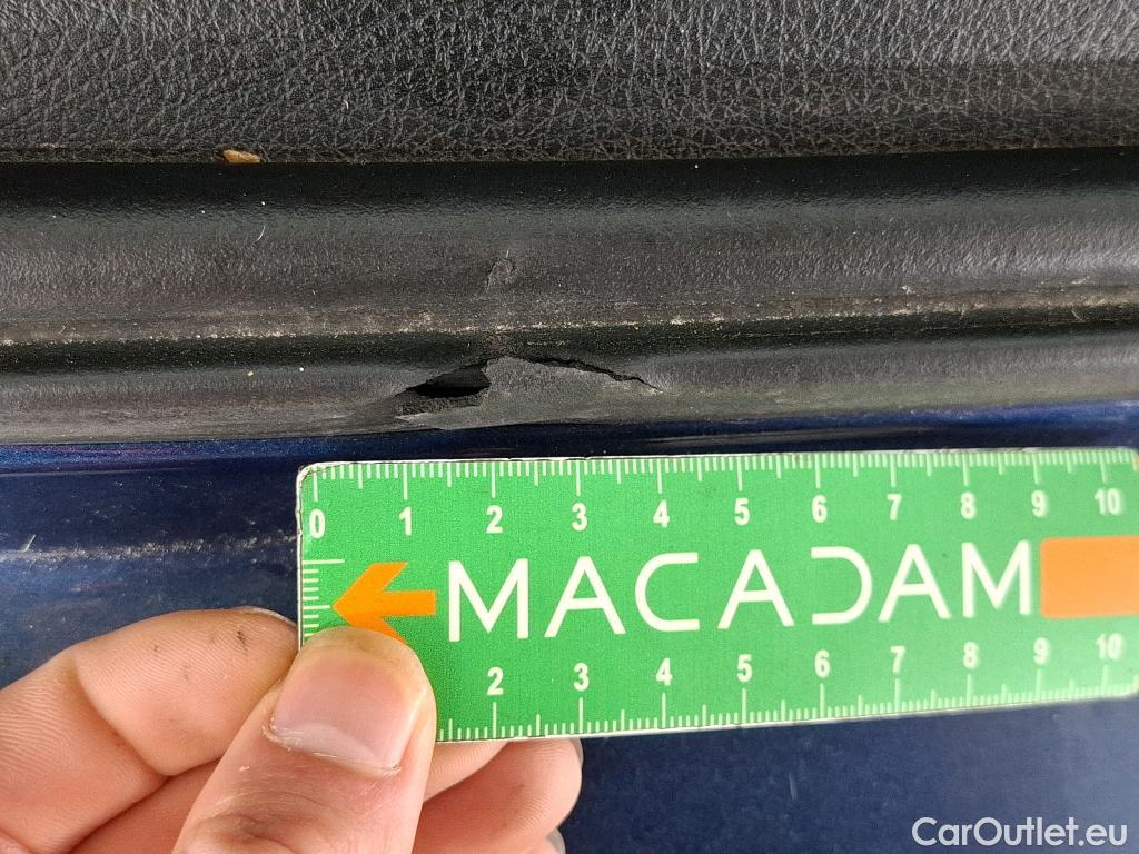  Bmw  Serie 2 BMW  Gran Tourer / 2018 / 5P / monospace 216d Business Design DKG7 #47