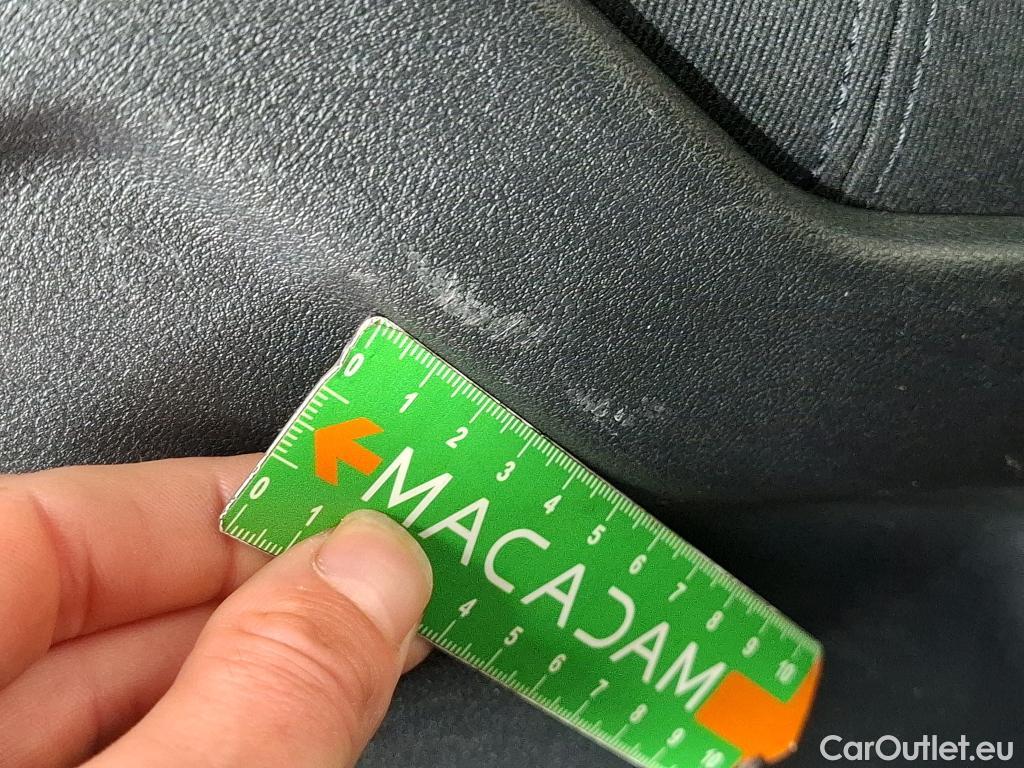  Bmw  Serie 2 BMW  Gran Tourer / 2018 / 5P / monospace 216d Business Design DKG7 #58