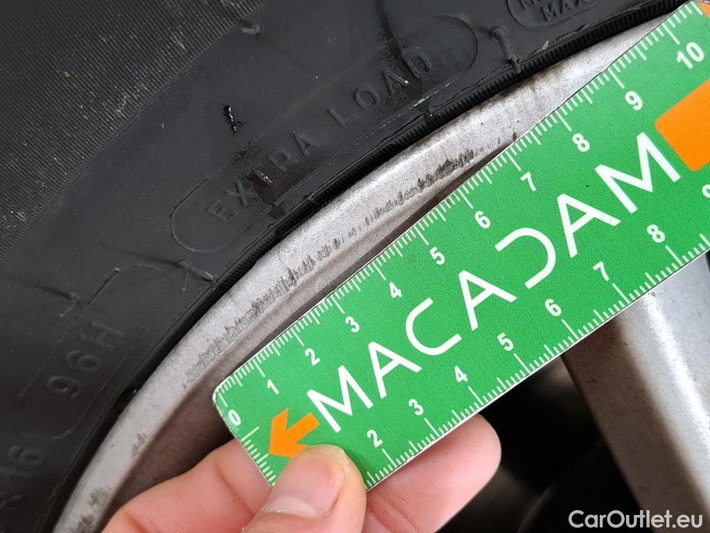  Bmw  Serie 2 BMW  Gran Tourer / 2018 / 5P / monospace 216d Business Design DKG7 #34