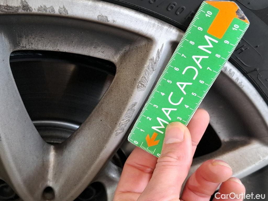  Bmw  Serie 2 BMW  Gran Tourer / 2018 / 5P / monospace 216d Business Design DKG7 #15