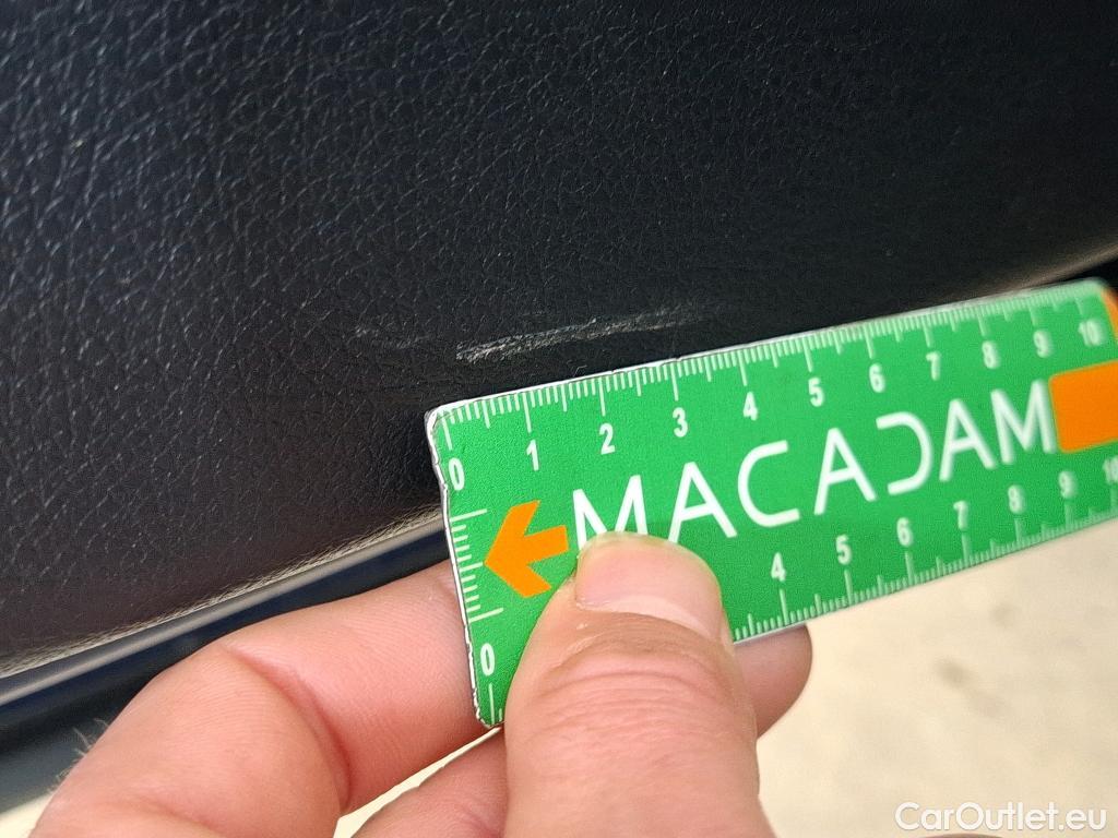  Bmw  Serie 2 BMW  Gran Tourer / 2018 / 5P / monospace 216d Business Design DKG7 #50