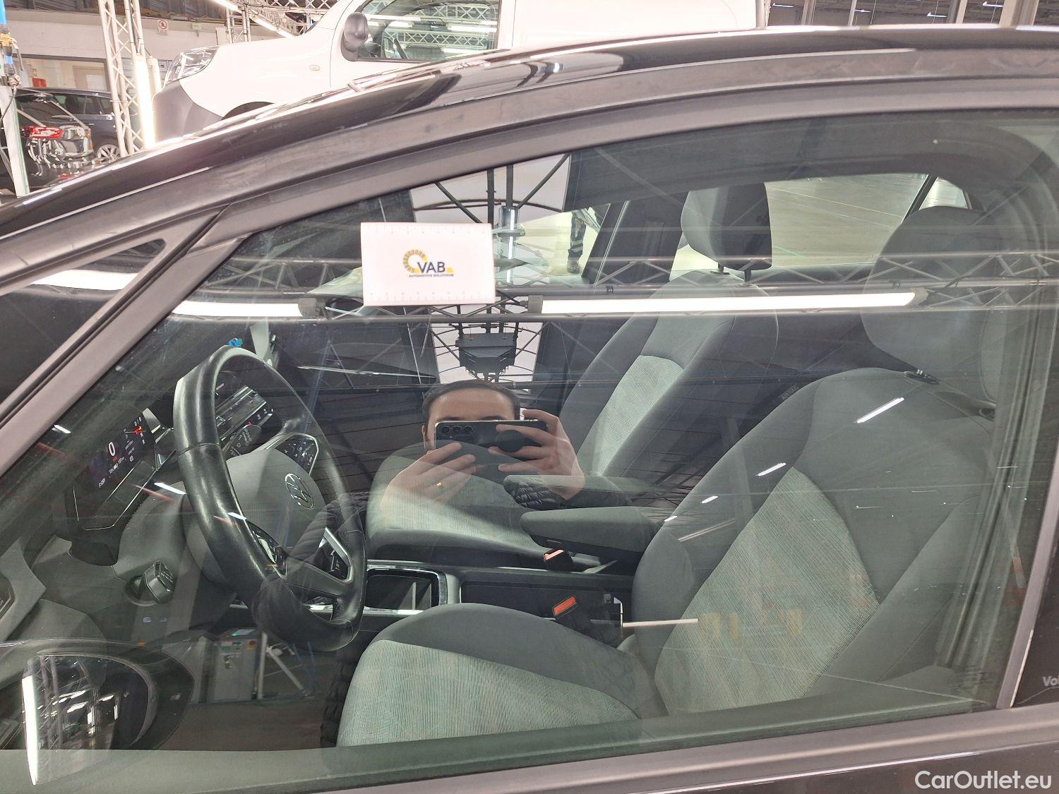  Volkswagen  ID.3 VW,  '20 BEV, Volkswagen   1ST 5d #54