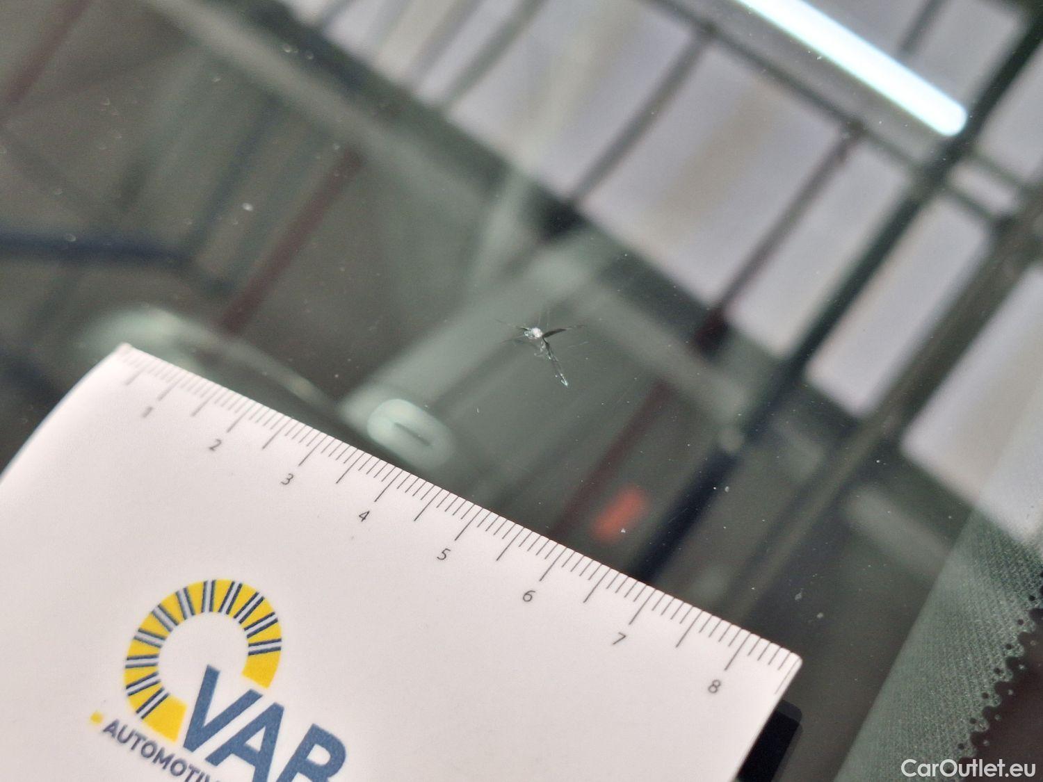  Mercedes  GLA Mercedes,  '20 PHEV, Mercedes-Benz   250e Business Solution 5d #57