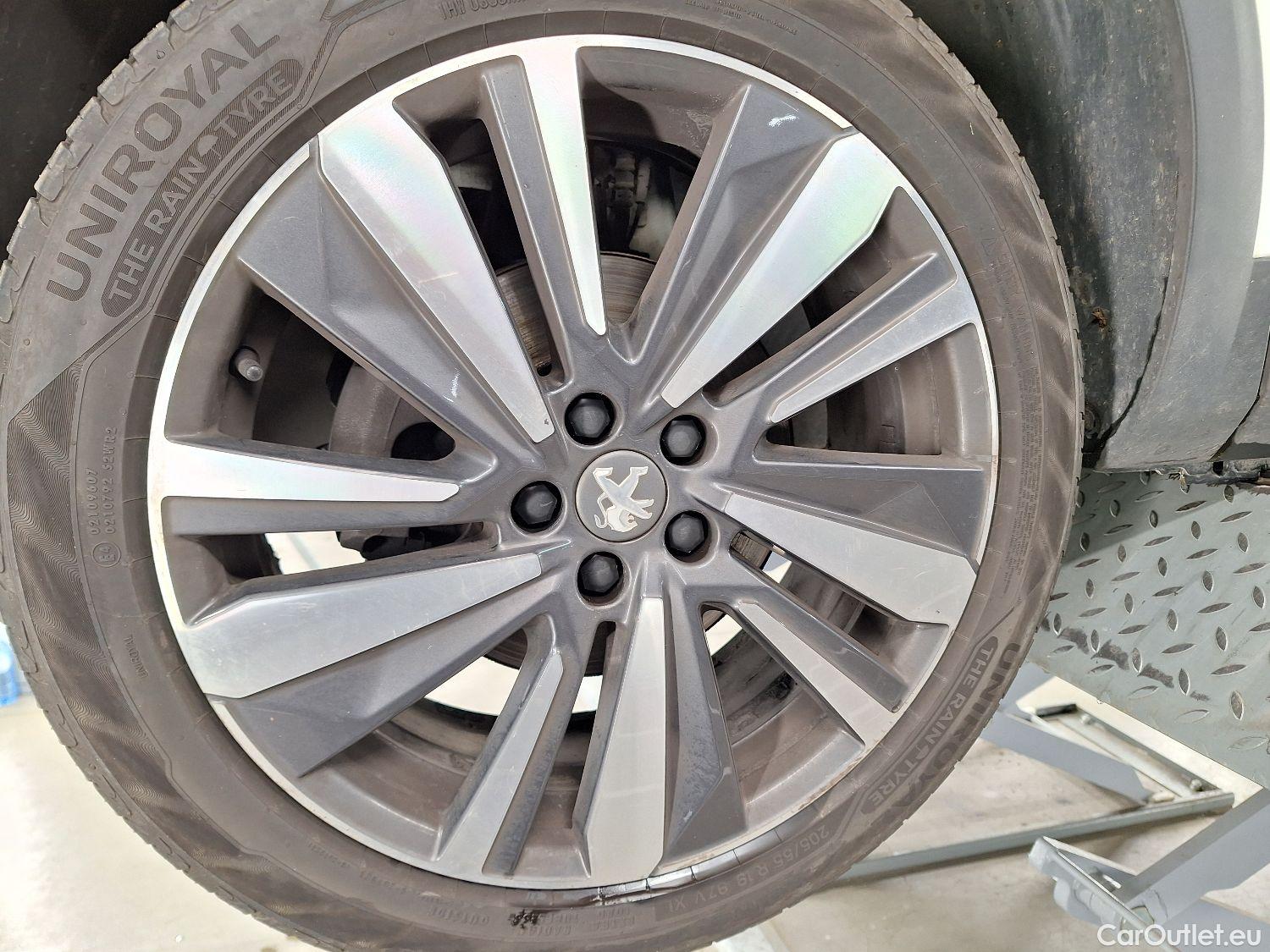  Peugeot  5008 Peugeot,  '16, Peugeot  1.5 BlueHDi 96kW S&S EAT8 GT Line 5d 7pl #15