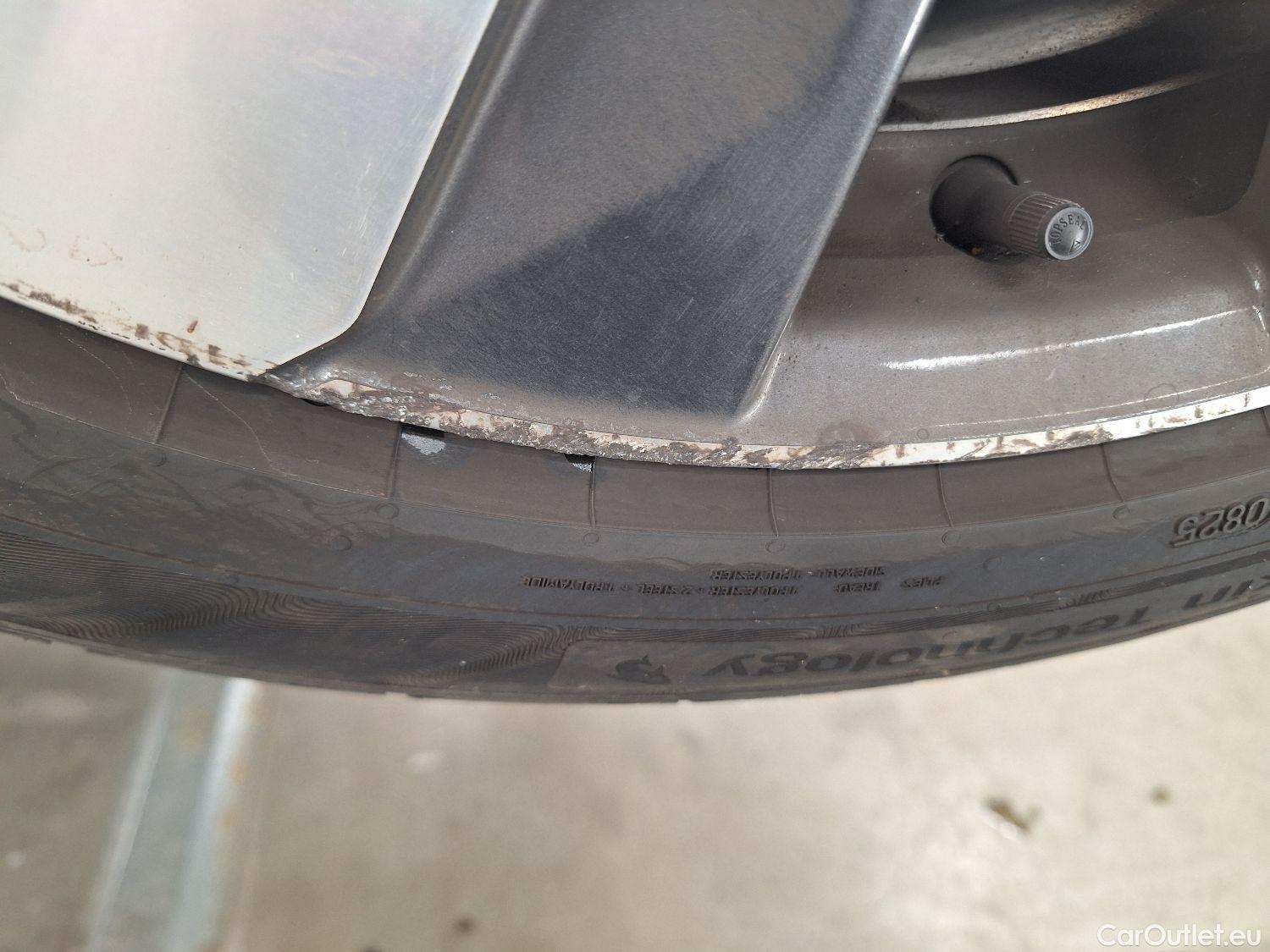  Peugeot  5008 Peugeot,  '16, Peugeot  1.5 BlueHDi 96kW S&S EAT8 GT Line 5d 7pl #4