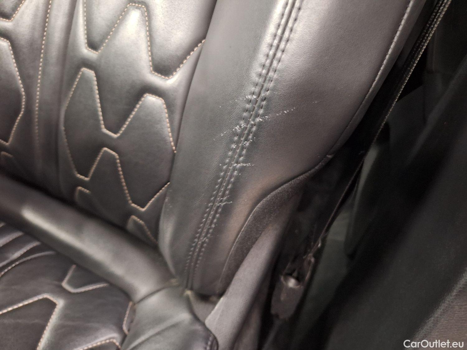  Peugeot  5008 Peugeot,  '16, Peugeot  1.5 BlueHDi 96kW S&S EAT8 GT Line 5d 7pl #35