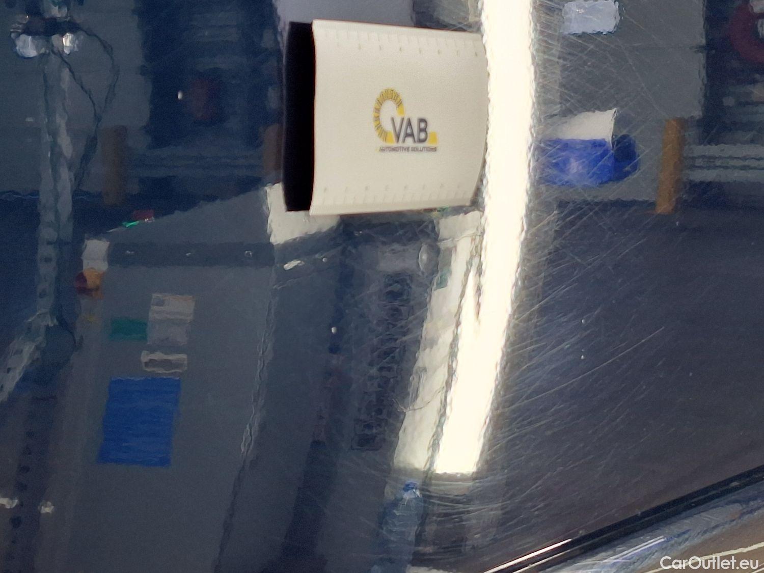  Fiat  500 Fiat, C '15, Fiat C 1.0 Hybrid 70 Launch Edition 2d #20