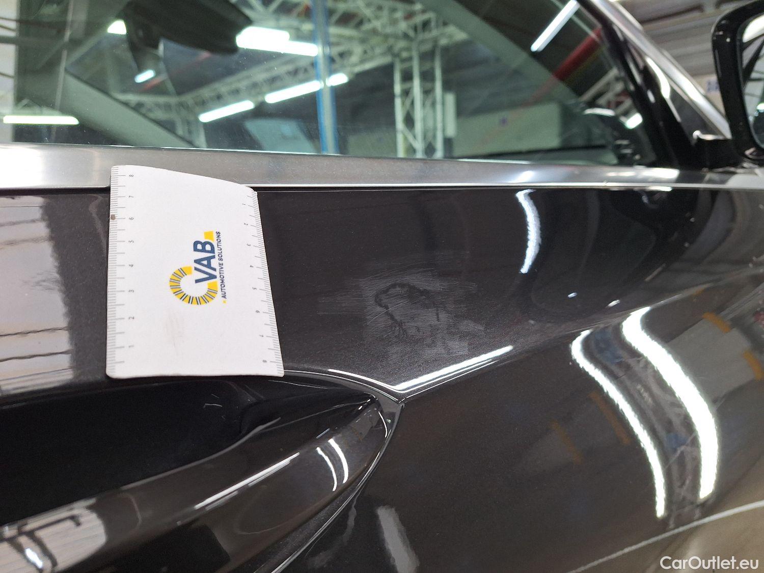  Mercedes  E-Klasse Mercedes, E-Class FL'20 PHEV, Mercedes-Benz  Berline E 300 de 4MATIC Bus #20