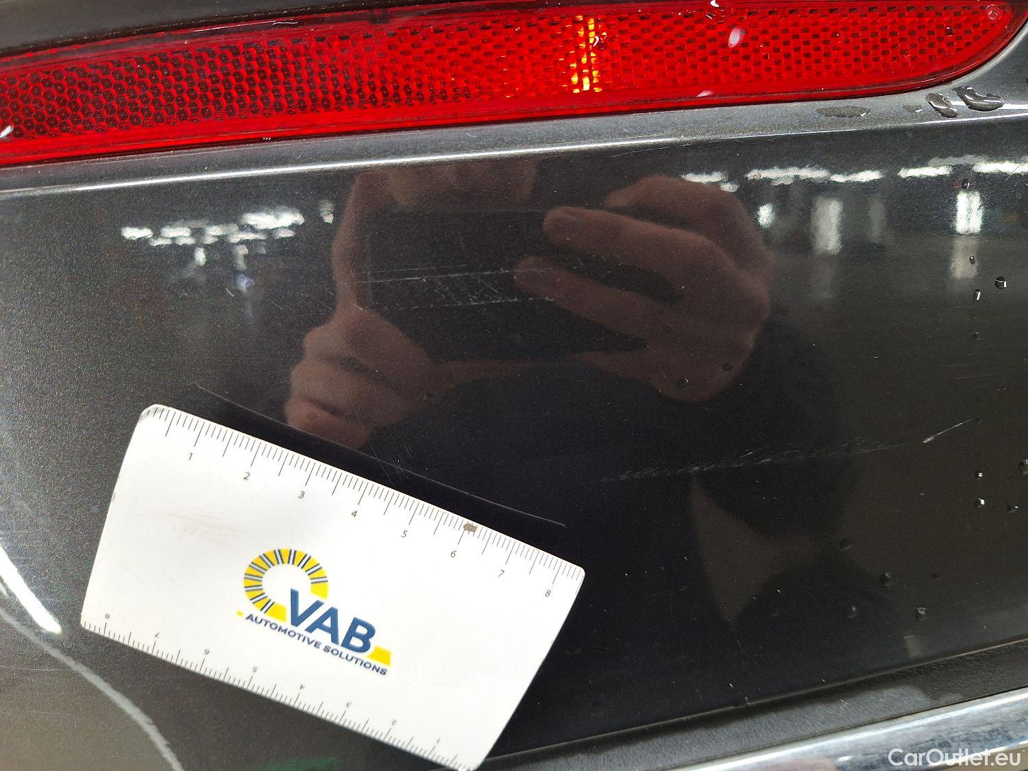  Mercedes  E-Klasse Mercedes, E-Class FL'20 PHEV, Mercedes-Benz  Berline E 300 de 4MATIC Bus #13