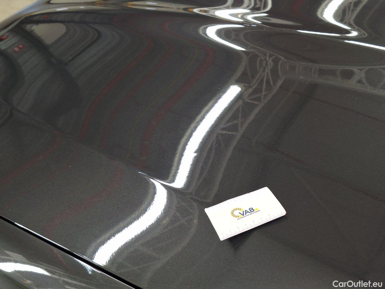  Mercedes  E-Klasse Mercedes, E-Class FL'20 PHEV, Mercedes-Benz  Berline E 300 de 4MATIC Bus #30