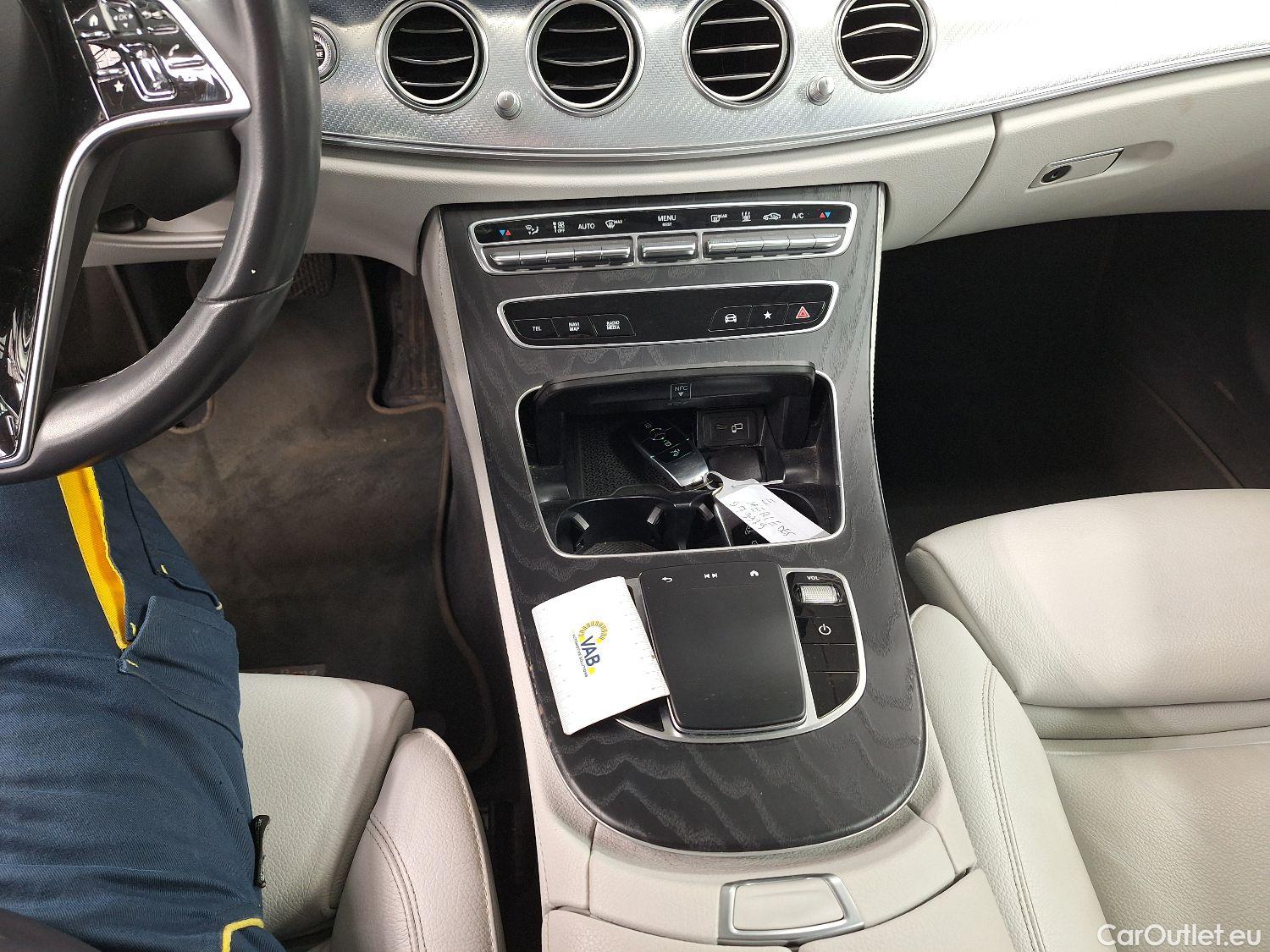  Mercedes  E-Klasse Mercedes, E-Class FL'20 PHEV, Mercedes-Benz  Berline E 300 de 4MATIC Bus #1