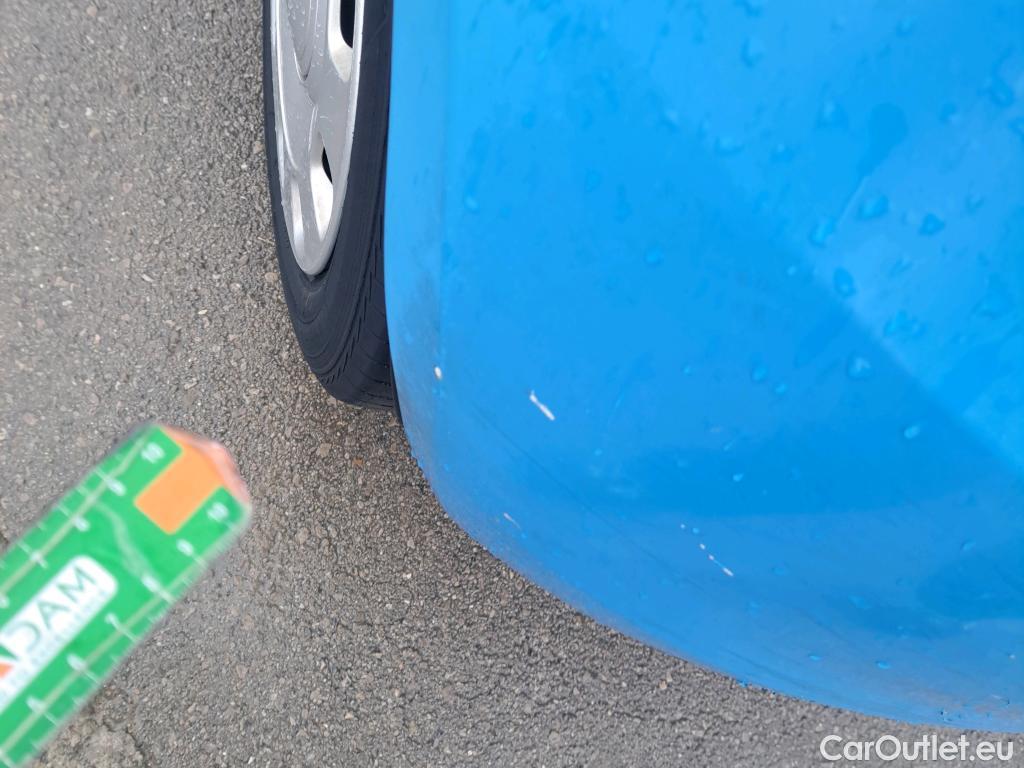  Fiat  500 FIAT  / 2015 / 3P / berlina con portón Pop 1.2 8v 51KW (69 CV) #17