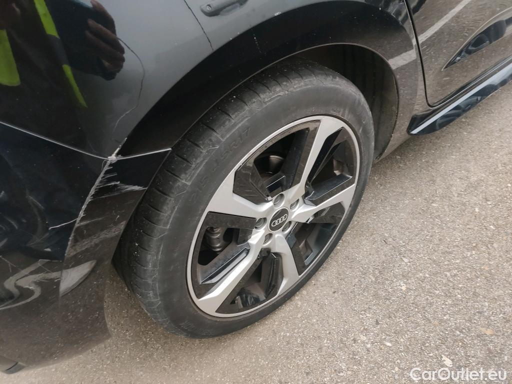  Audi  A1 Sportback AUDI A1 / 2018 / 5P / berlina con portón Sportback Adrenalin 30 TFSI 81kW (110CV)(SP) #5