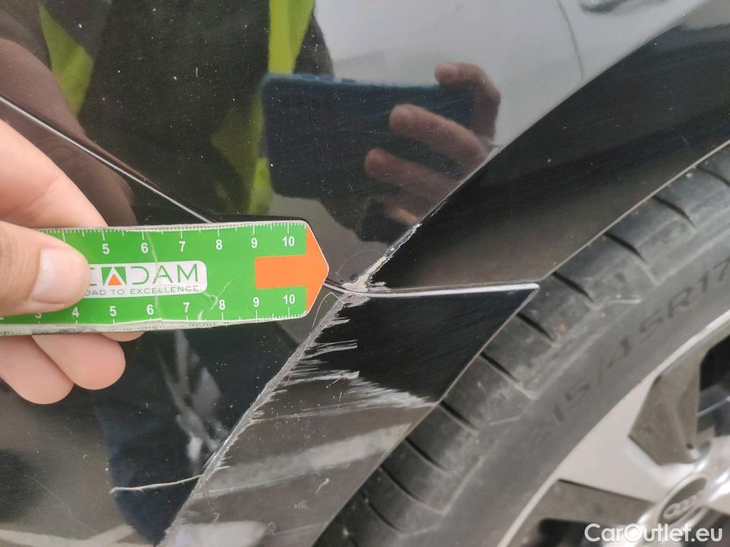  Audi  A1 Sportback AUDI A1 / 2018 / 5P / berlina con portón Sportback Adrenalin 30 TFSI 81kW (110CV)(SP) #26