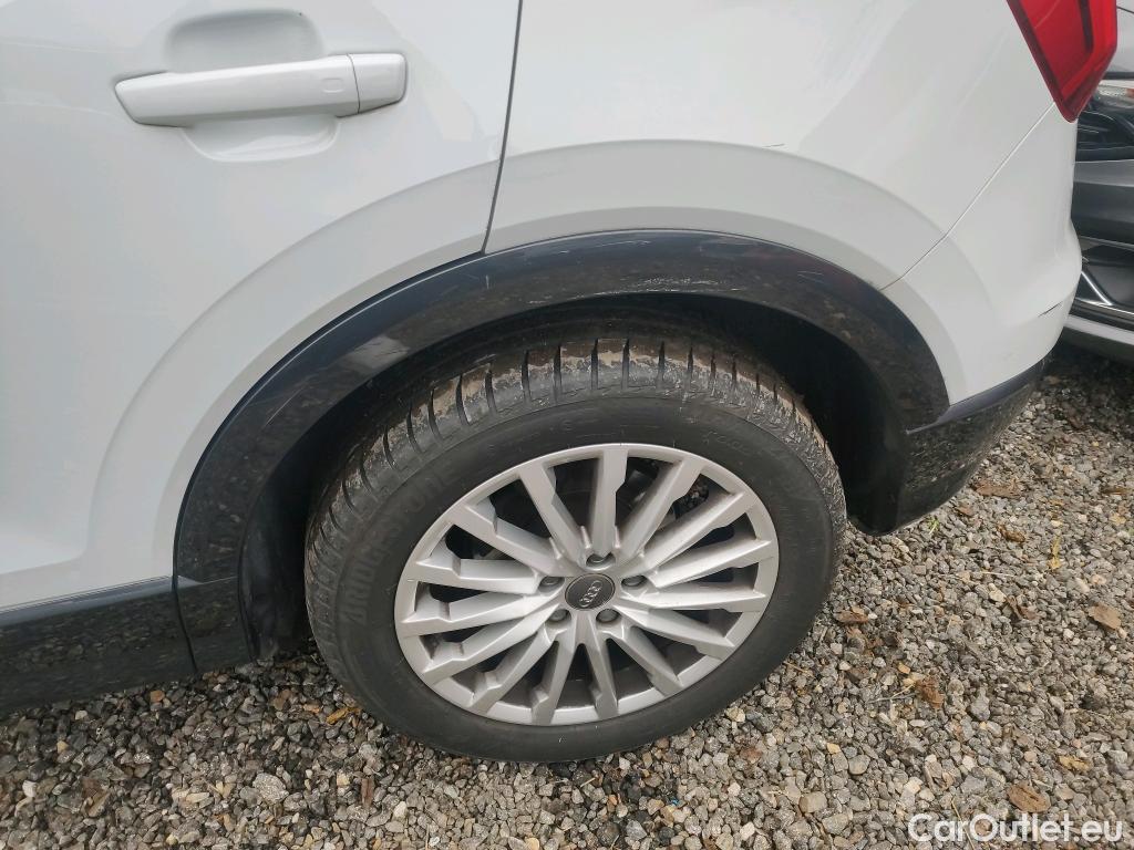  Audi  Q2 AUDI  / 2016 / 5P / todoterreno Design 30 TFSI 85kW (116CV) #21