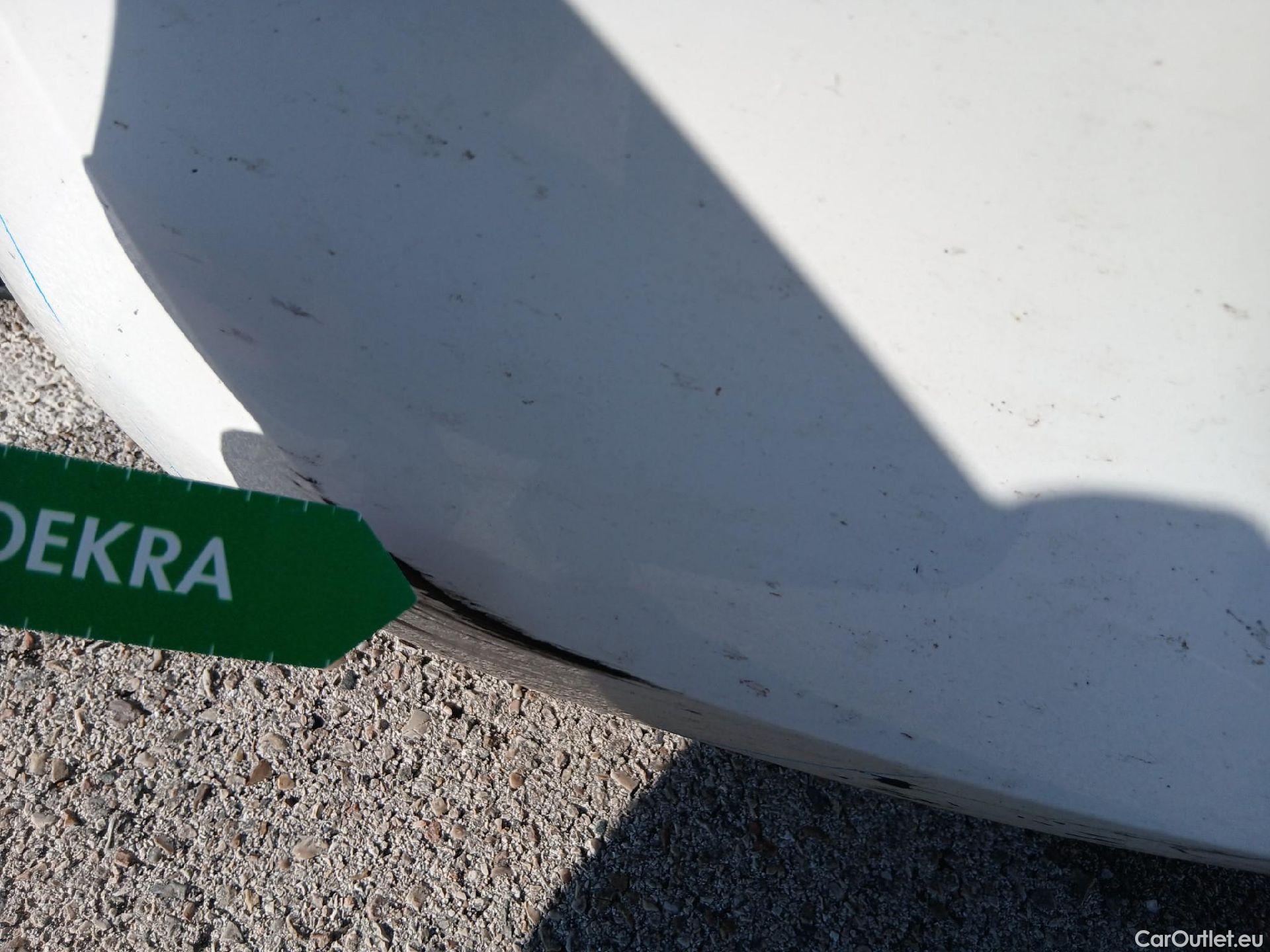  Peugeot  508 PEUGEOT  / 2018 / 5P / berlina con portón 5P Business Line BlueHDi 96kW S&S 6vel #14