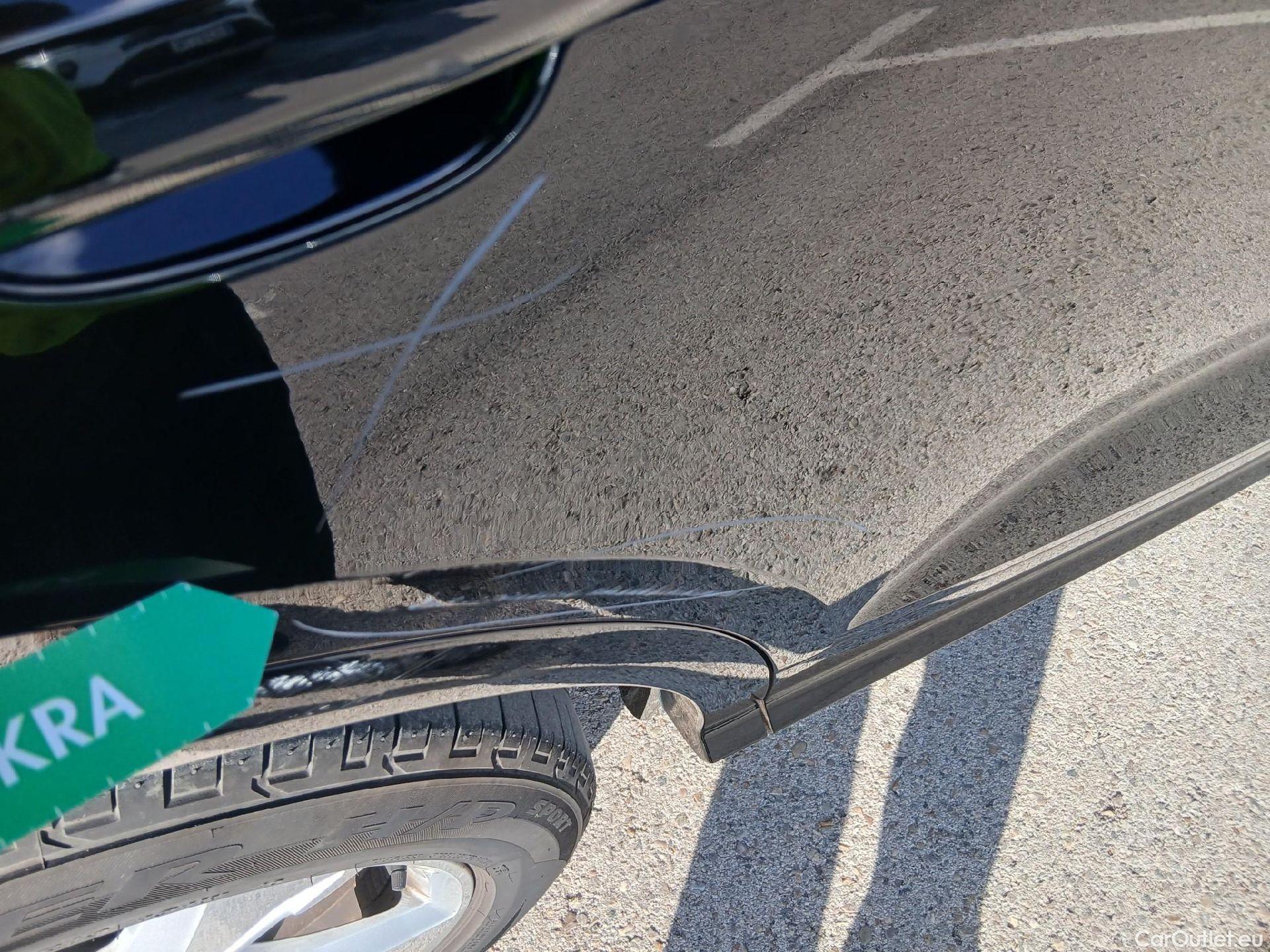  Audi  Q5 AUDI  / 2016 / 5P / todoterreno S line 40 TDI 140kW quattro S tronic #26