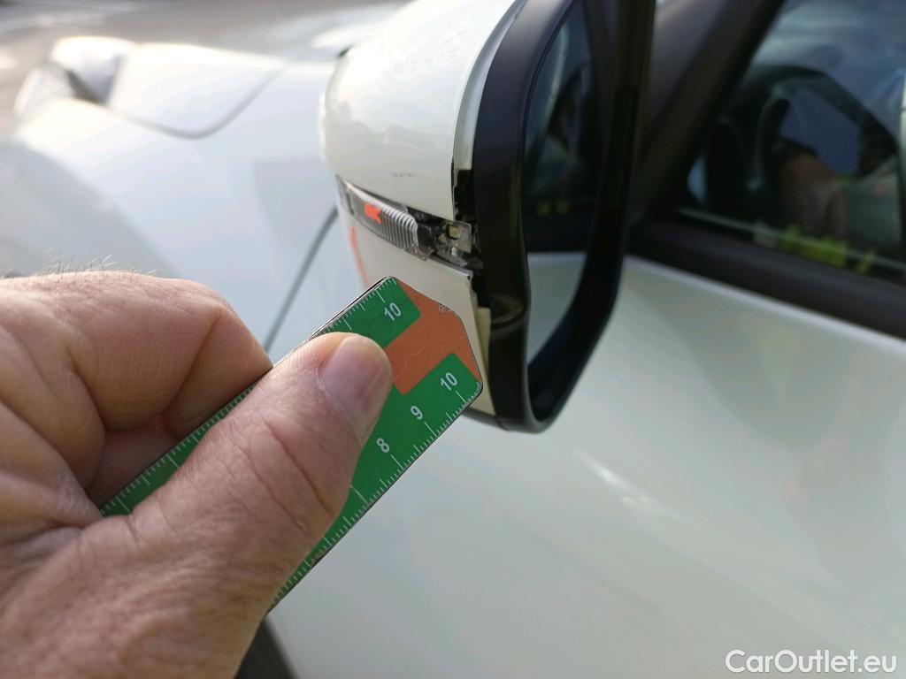  Nissan  Juke NISSAN  / 2014 / 5P / crossover G.E6D-Temp 83kW (112 CV) 5M/T ACENTA (CX) #28