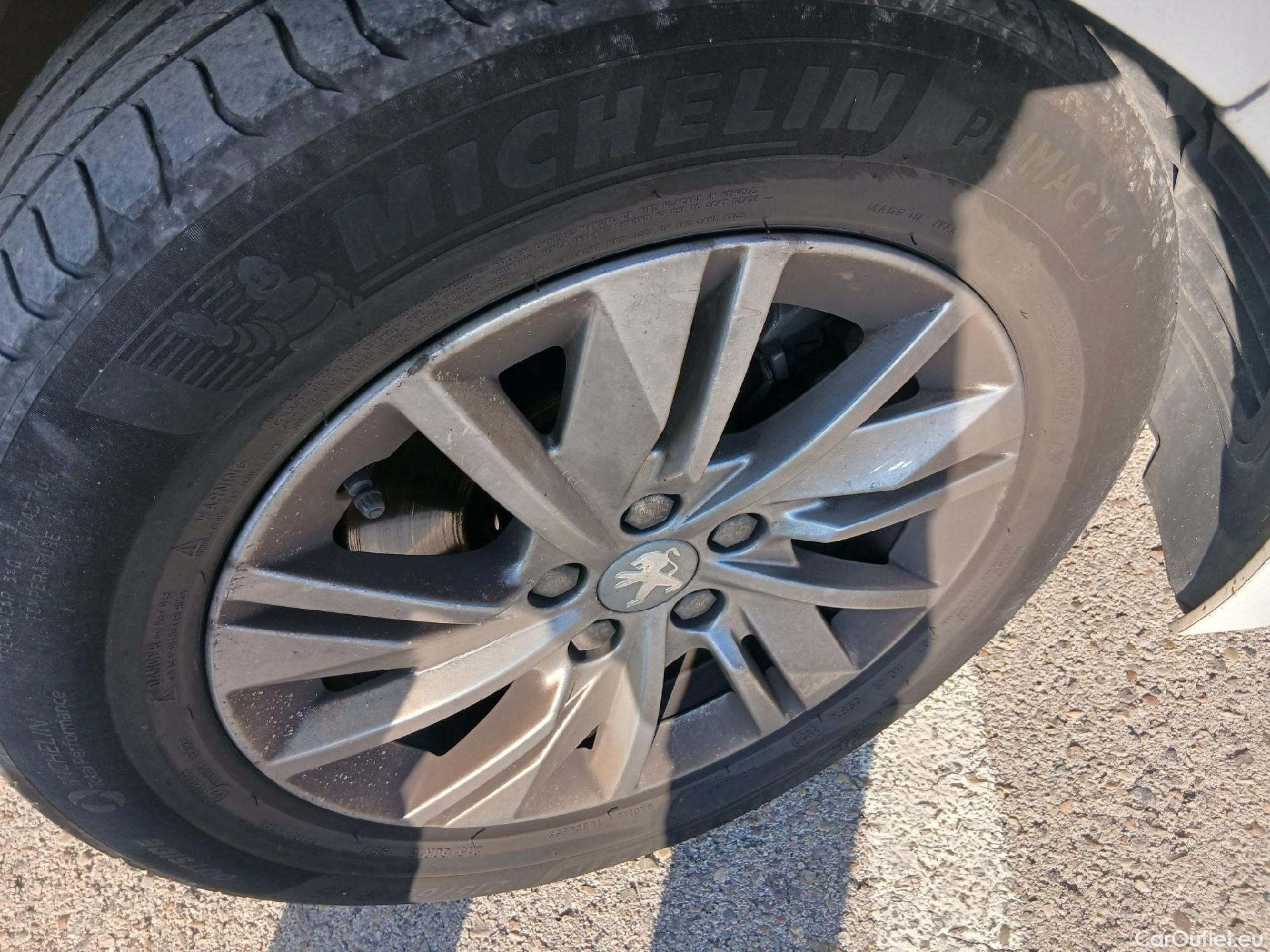  Peugeot  508 PEUGEOT  / 2018 / 5P / berlina con portón 5P Business Line BlueHDi 96kW S&S 6vel #11