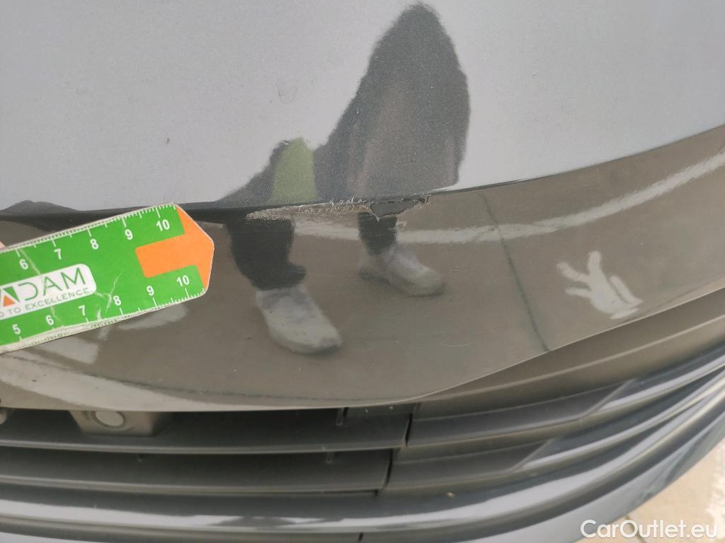  Volkswagen  Golf  VOLKSWAGEN / 2020 / 5P / berlina con portón Life 1.5 TSI 96kW (130CV) #13