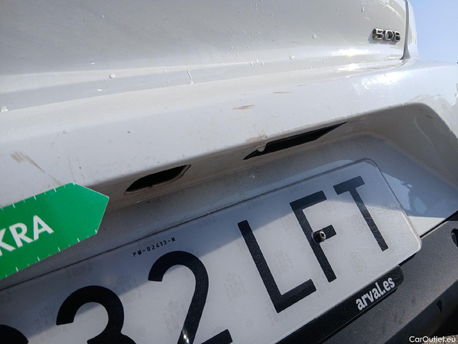  Peugeot  508 PEUGEOT  / 2018 / 5P / berlina con portón 5P Business Line BlueHDi 96kW S&S 6vel #29