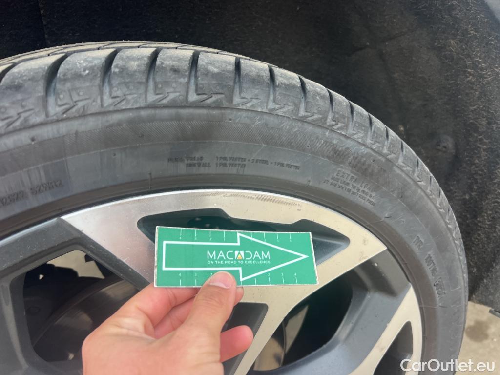  Renault  Kadjar RENAULT  / 2019 / 5P / crossover Zen GPF TCe 103kW (140CV) EDC #6