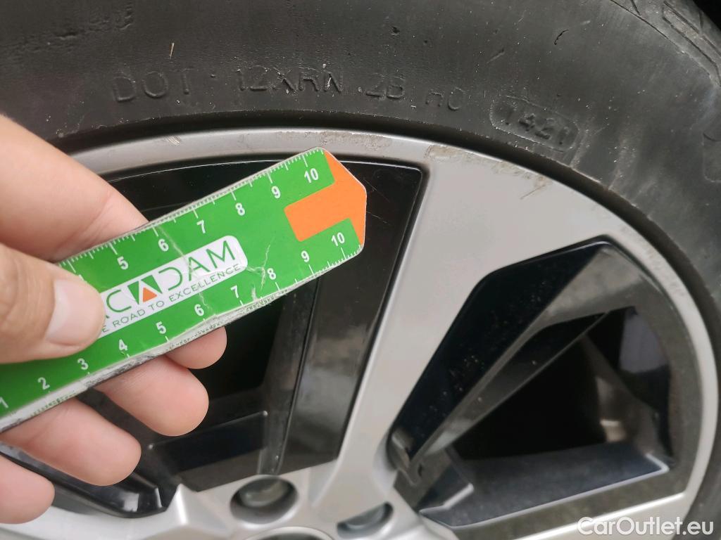  Audi  A1 Sportback AUDI A1 / 2018 / 5P / berlina con portón Sportback Adrenalin 30 TFSI 81kW (110CV)(SP) #6