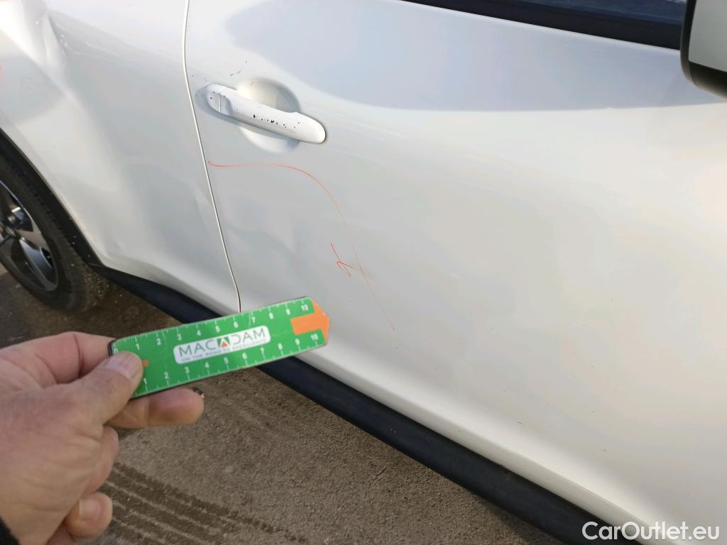  Nissan  Juke NISSAN  / 2014 / 5P / crossover G.E6D-Temp 83kW (112 CV) 5M/T ACENTA (CX) #3