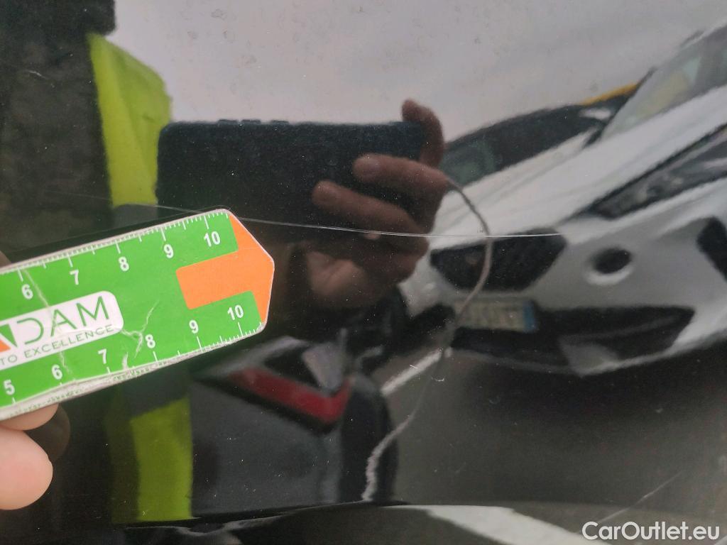  Audi  Q3 AUDI  / 2018 / 5P / todoterreno 45 TFSI e 180kW S tronic Advanced #8